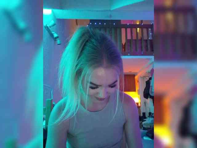 Yourprincess12 webcam