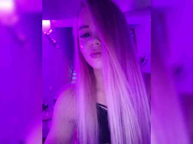 Yourprincess12 webcam