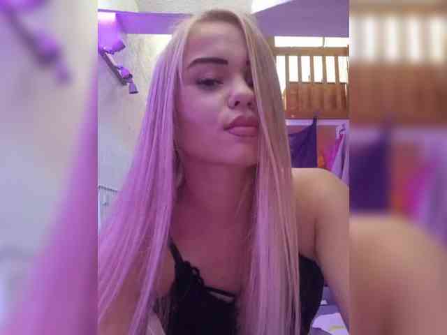 Yourprincess12 webcam