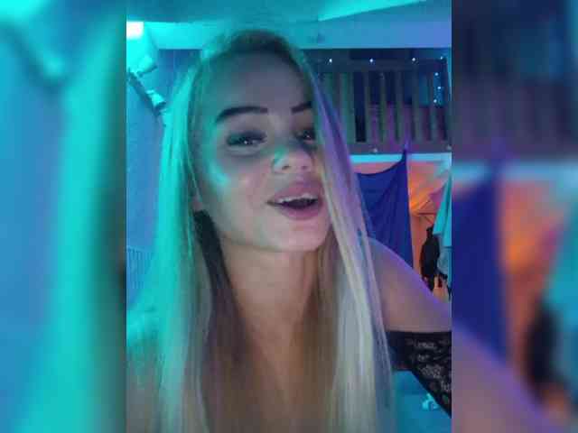 Yourprincess12 webcam