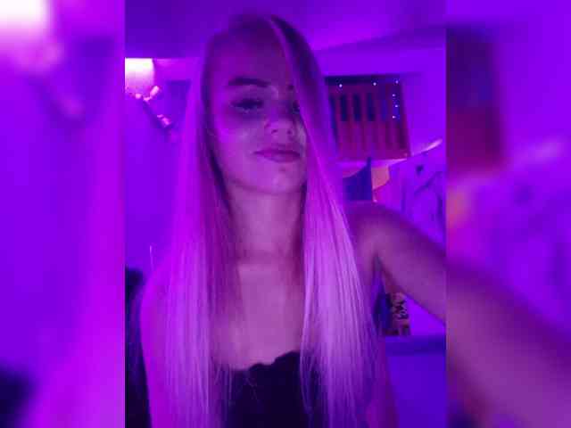Yourprincess12 webcam