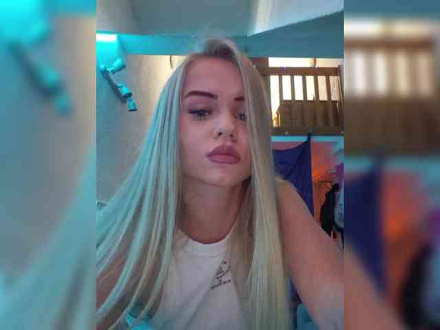 Yourprincess12 webcam