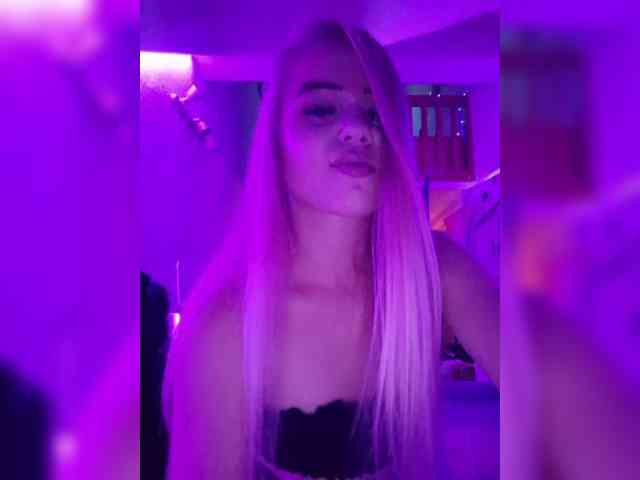 Yourprincess12 webcam