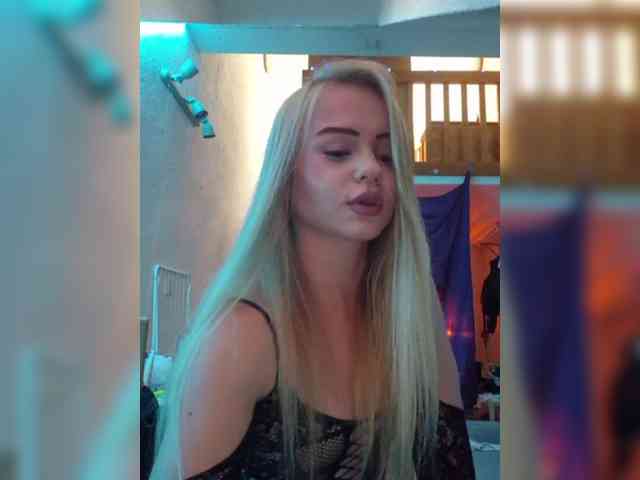 Yourprincess12 webcam