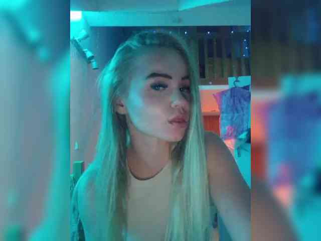 Yourprincess12 webcam