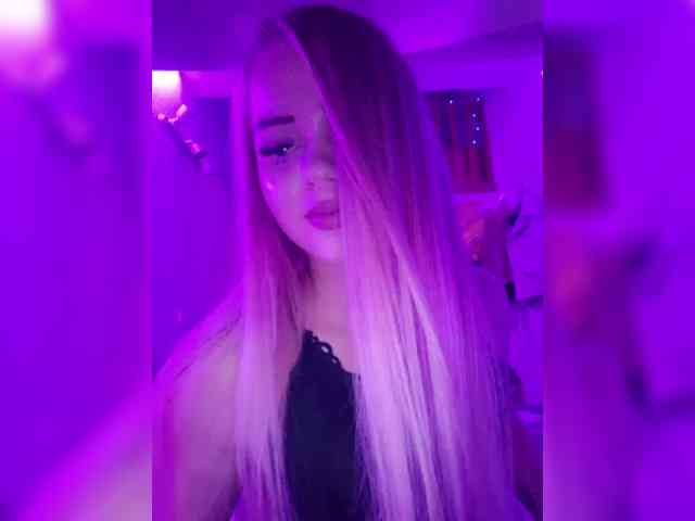 Yourprincess12 webcam