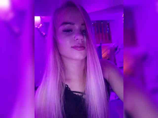 Yourprincess12 webcam