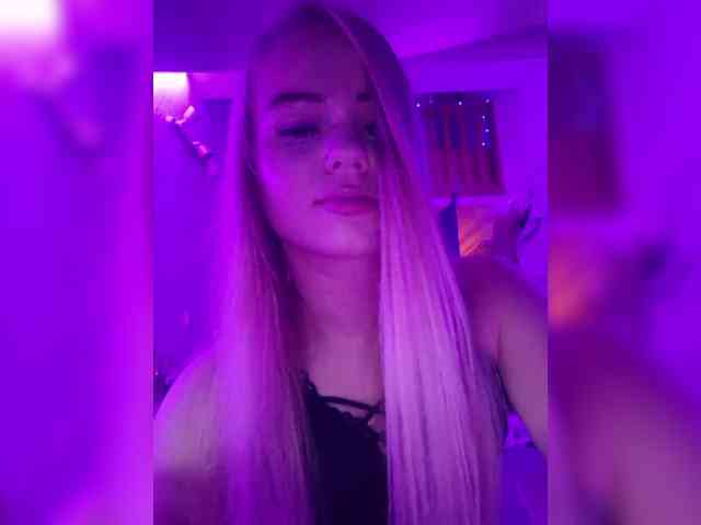 Yourprincess12 webcam