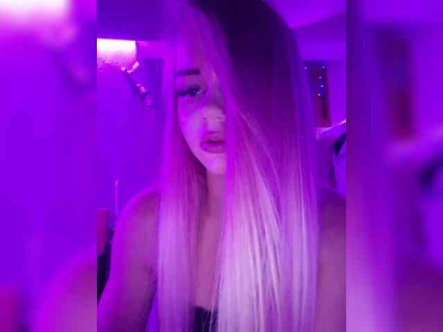 Yourprincess12 webcam