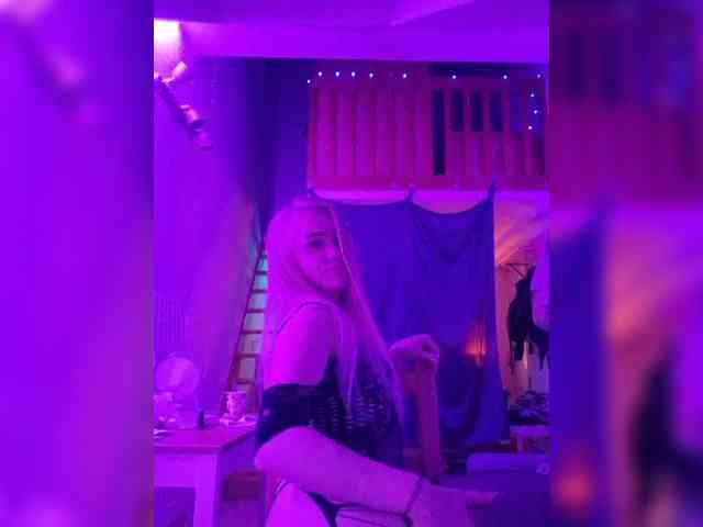 Yourprincess12 webcam