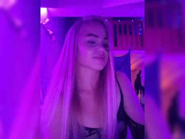 Yourprincess12 webcam