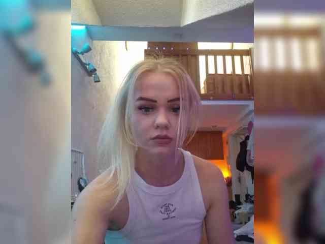Yourprincess12 webcam