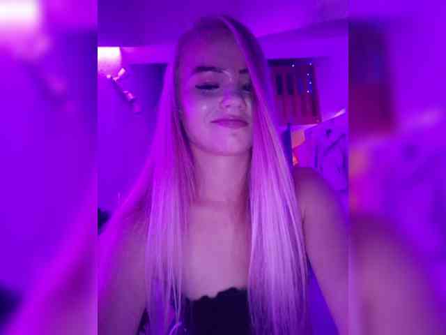Yourprincess12 webcam