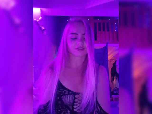 Yourprincess12 webcam