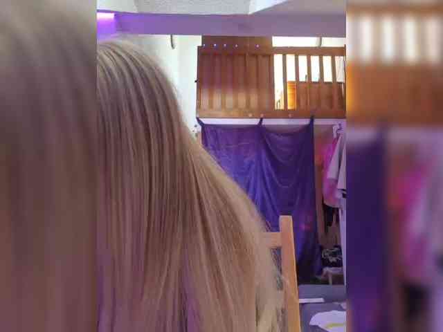 Yourprincess12 webcam