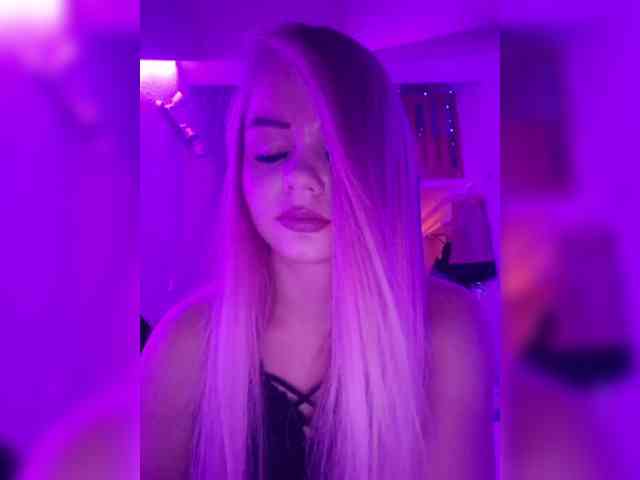 Yourprincess12 webcam