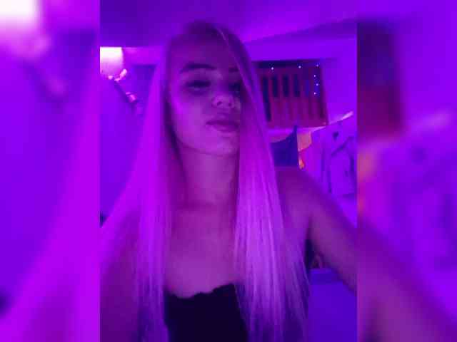 Yourprincess12 webcam