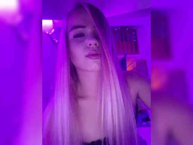 Yourprincess12 webcam