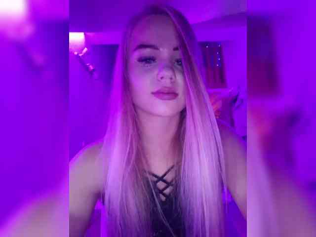 Yourprincess12 webcam