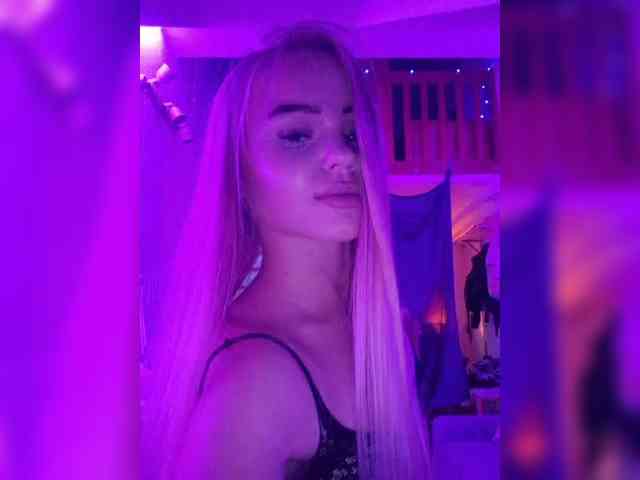 Yourprincess12 webcam