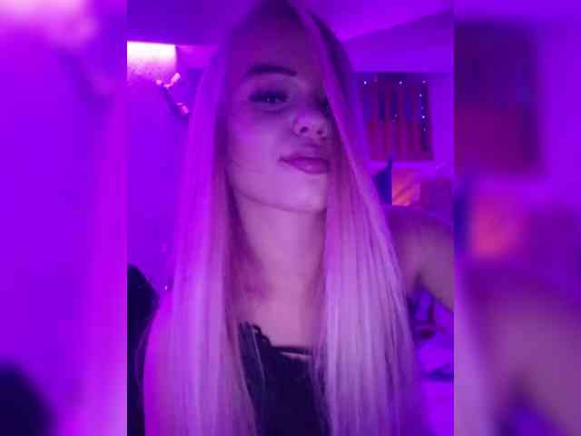 Yourprincess12 webcam