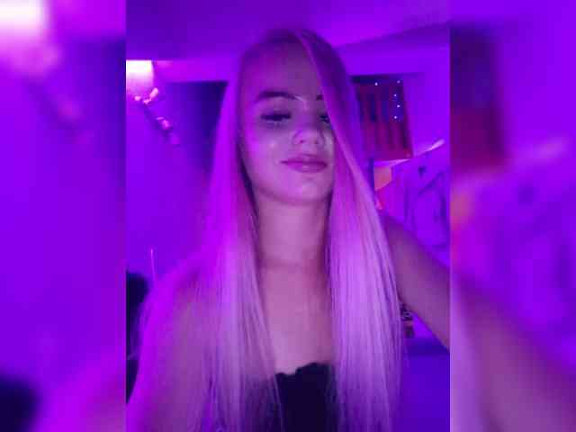 Yourprincess12 webcam