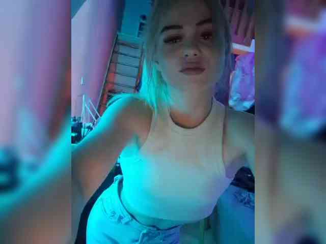 webcam model Yourprincess12