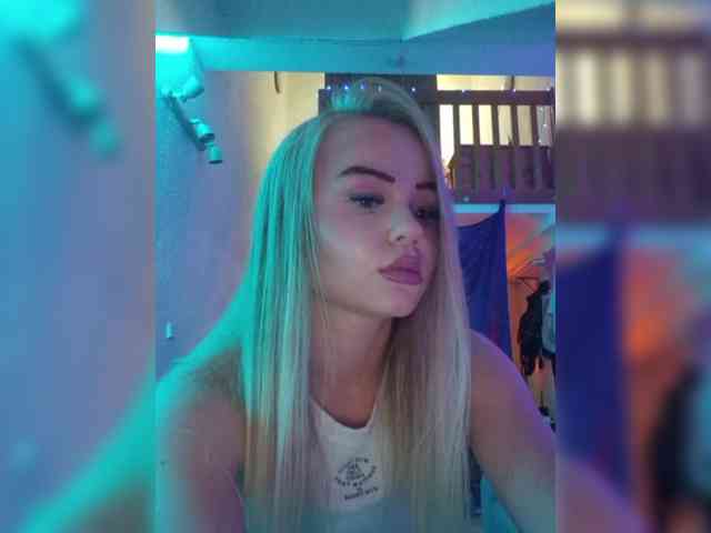 Yourprincess12 webcam