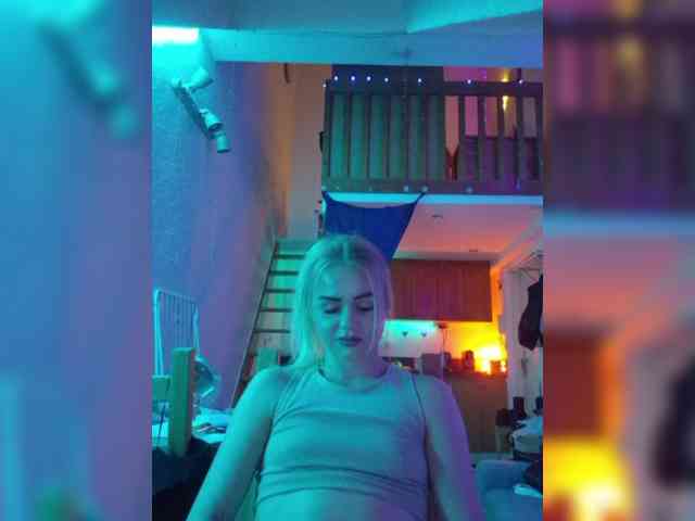 Yourprincess12 webcam