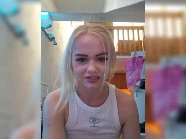 Yourprincess12 webcam