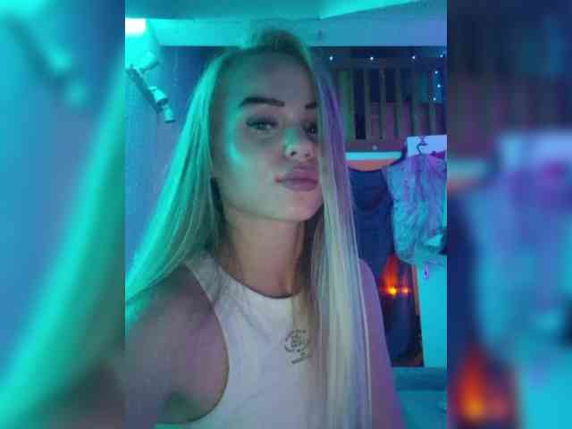 Yourprincess12 webcam