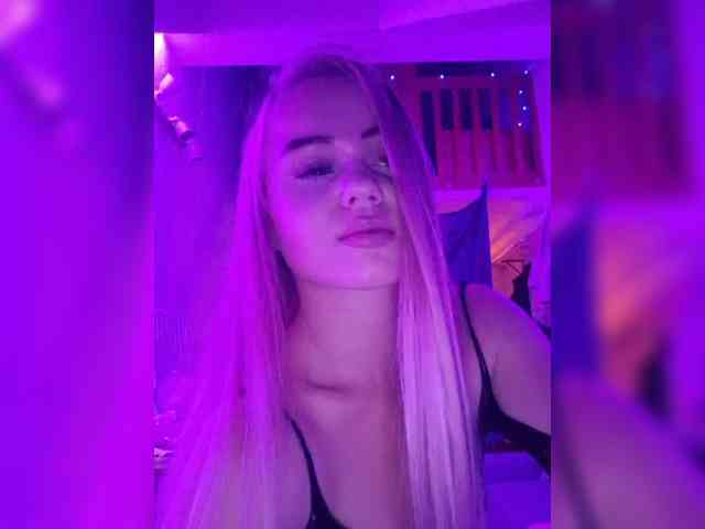 Yourprincess12 webcam