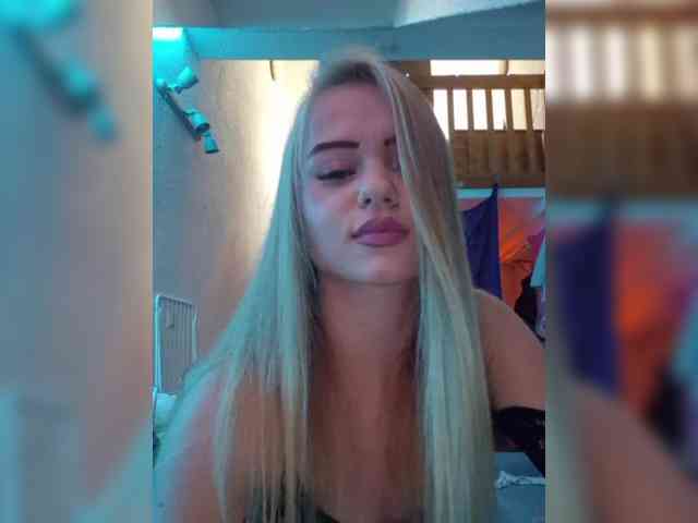 Yourprincess12 webcam