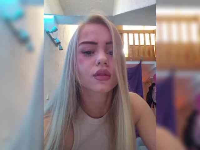 Yourprincess12 webcam