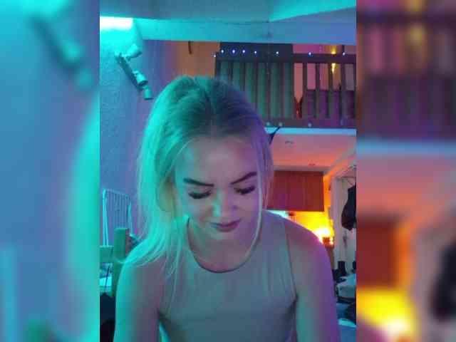 Yourprincess12 webcam