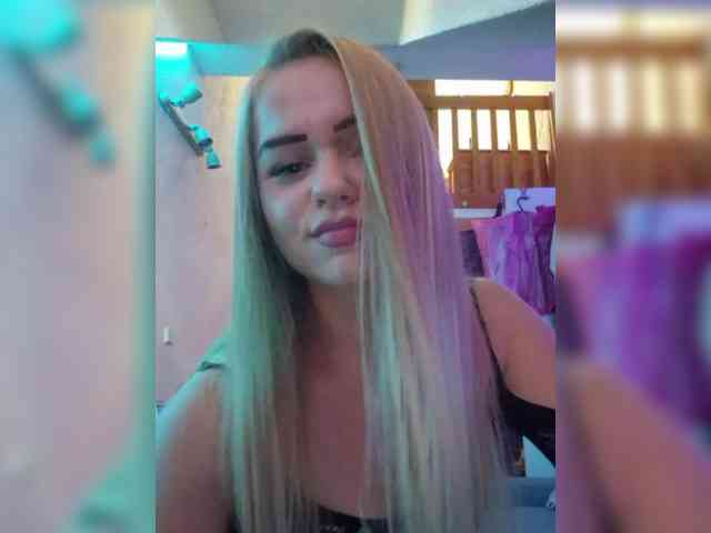 Yourprincess12 webcam