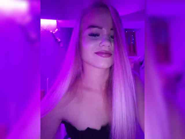 Yourprincess12 webcam