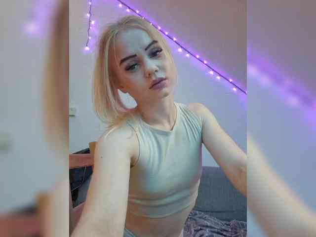 Yourprincess12 webcam