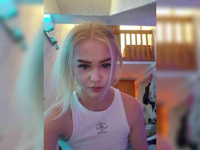 Yourprincess12 webcam
