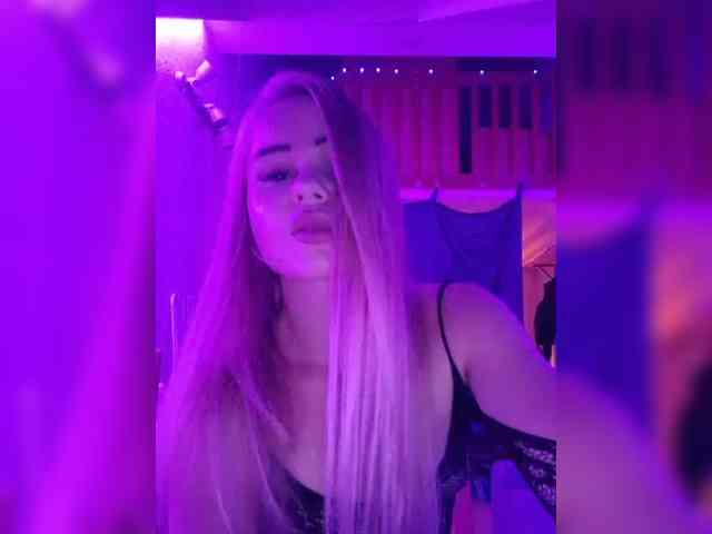 Yourprincess12 webcam