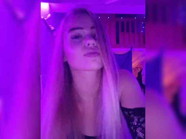 Yourprincess12 webcam