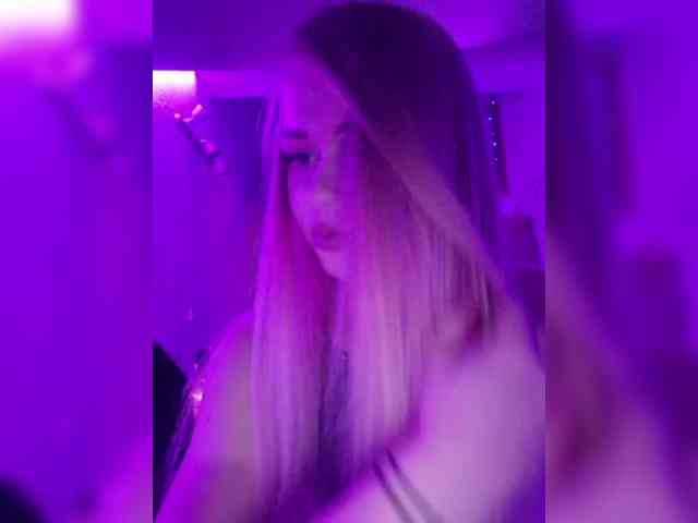 Yourprincess12 webcam