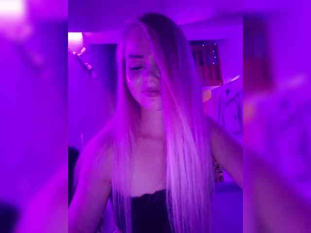 Yourprincess12 webcam