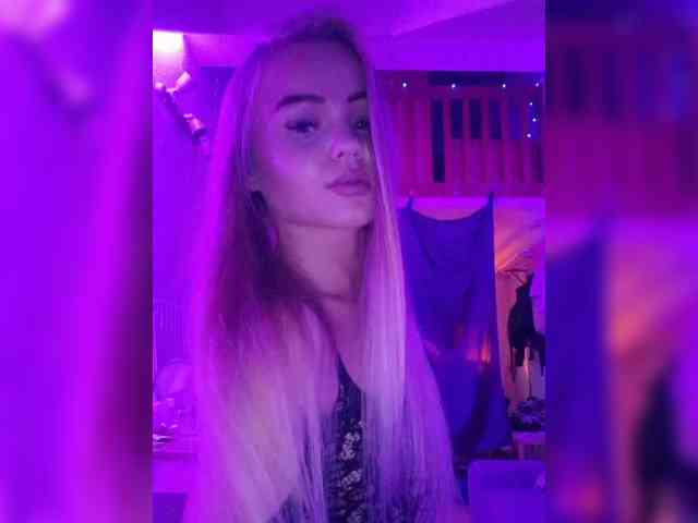 Yourprincess12 webcam