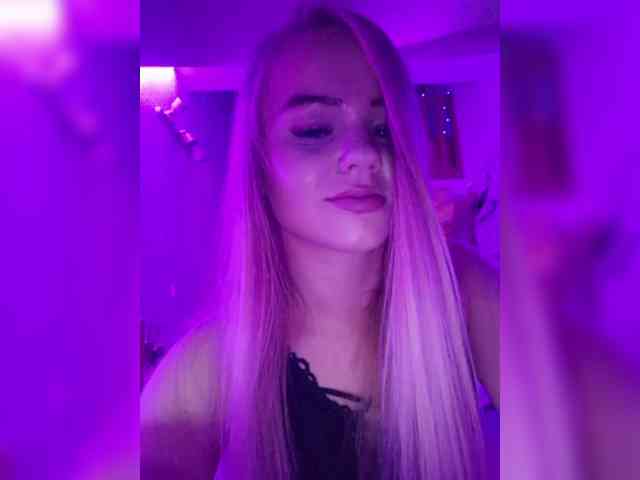 Yourprincess12 webcam