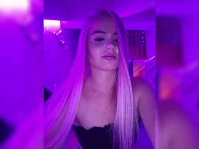 Yourprincess12 webcam