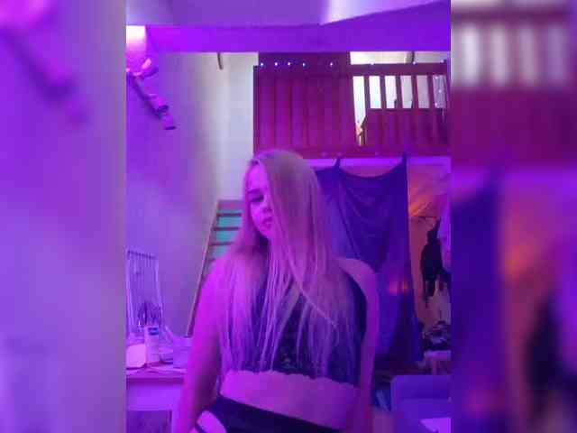 Yourprincess12 webcam