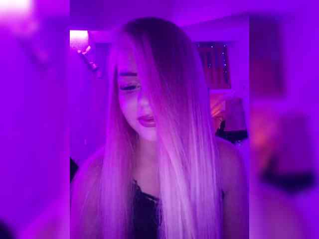 Yourprincess12 webcam