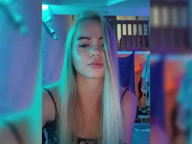 Yourprincess12 webcam