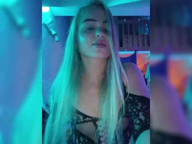 Yourprincess12 webcam